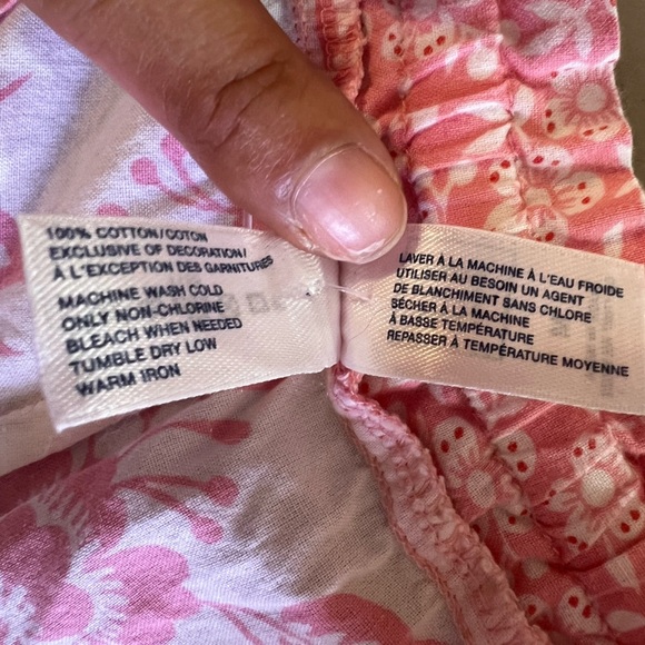 Gap lightweight floral pink Capri pants in size M wide legs - Picture 9 of 13